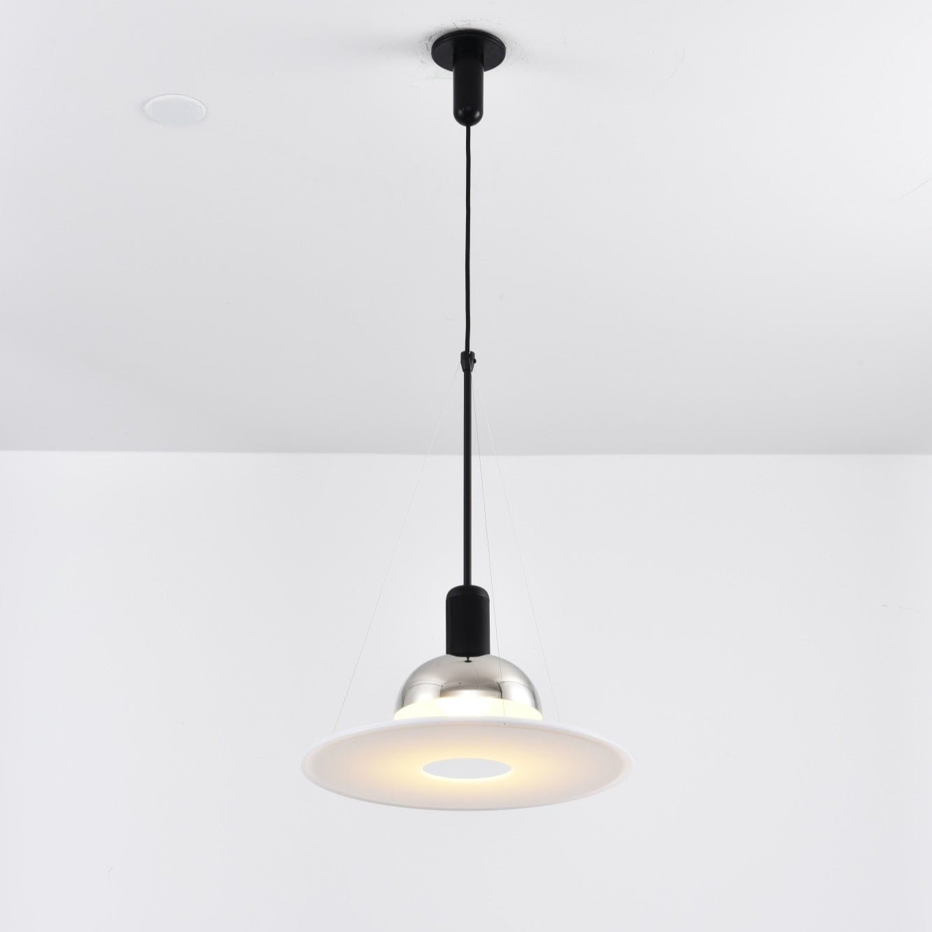 Vero Flying Saucer Pendant Light-Neutral Decor