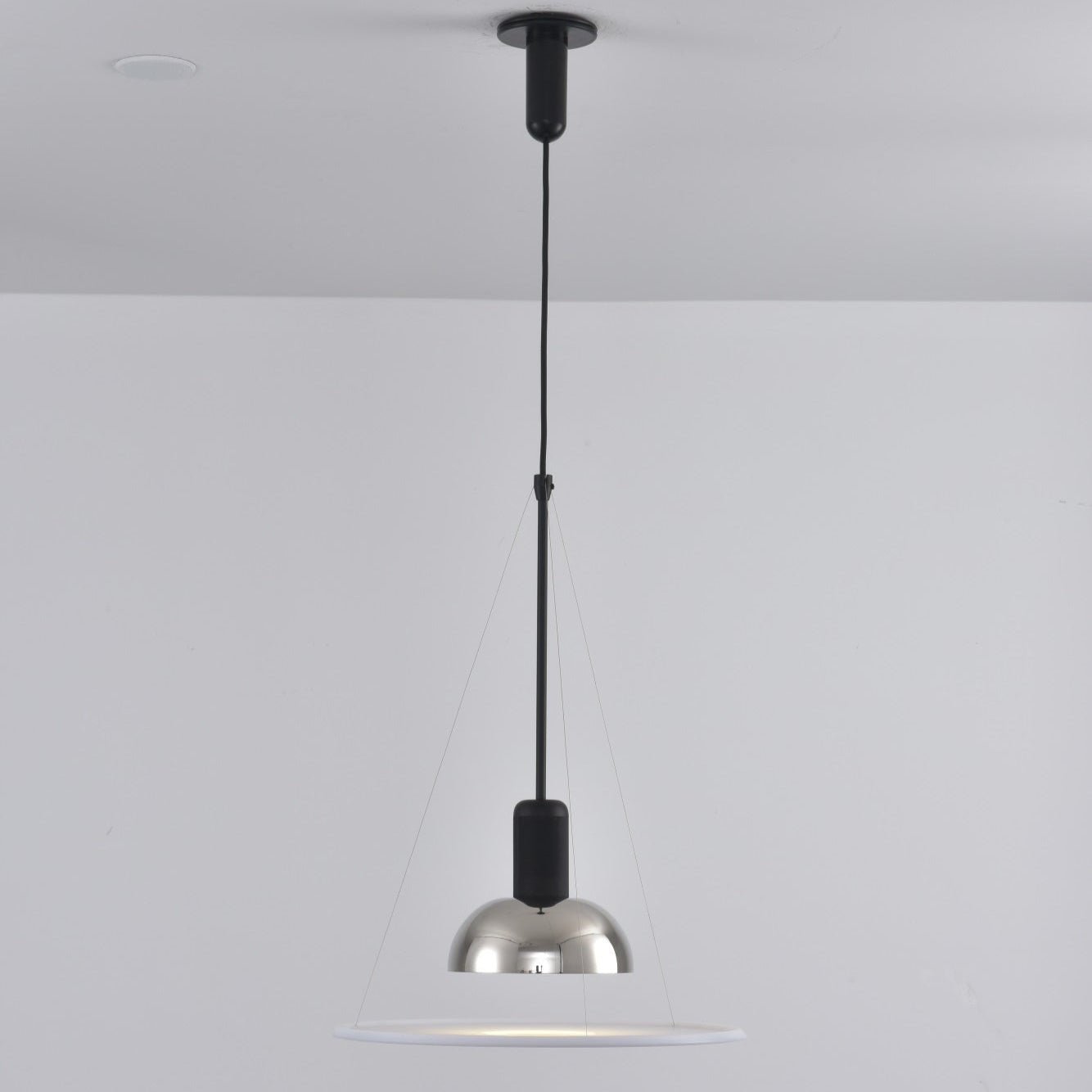 Vero Flying Saucer Pendant Light-Neutral Decor