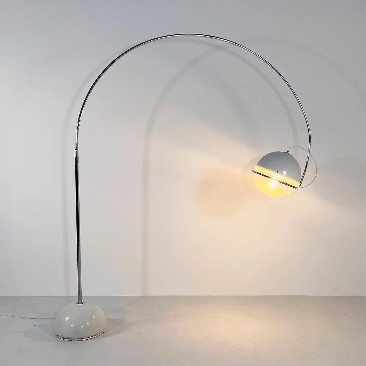 Caspian Floor Lamp