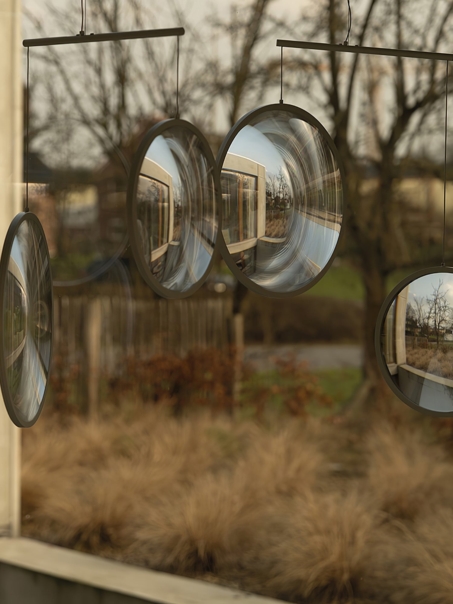 Veloria Glass Artistic Pendant Lamp-Neutral Decor