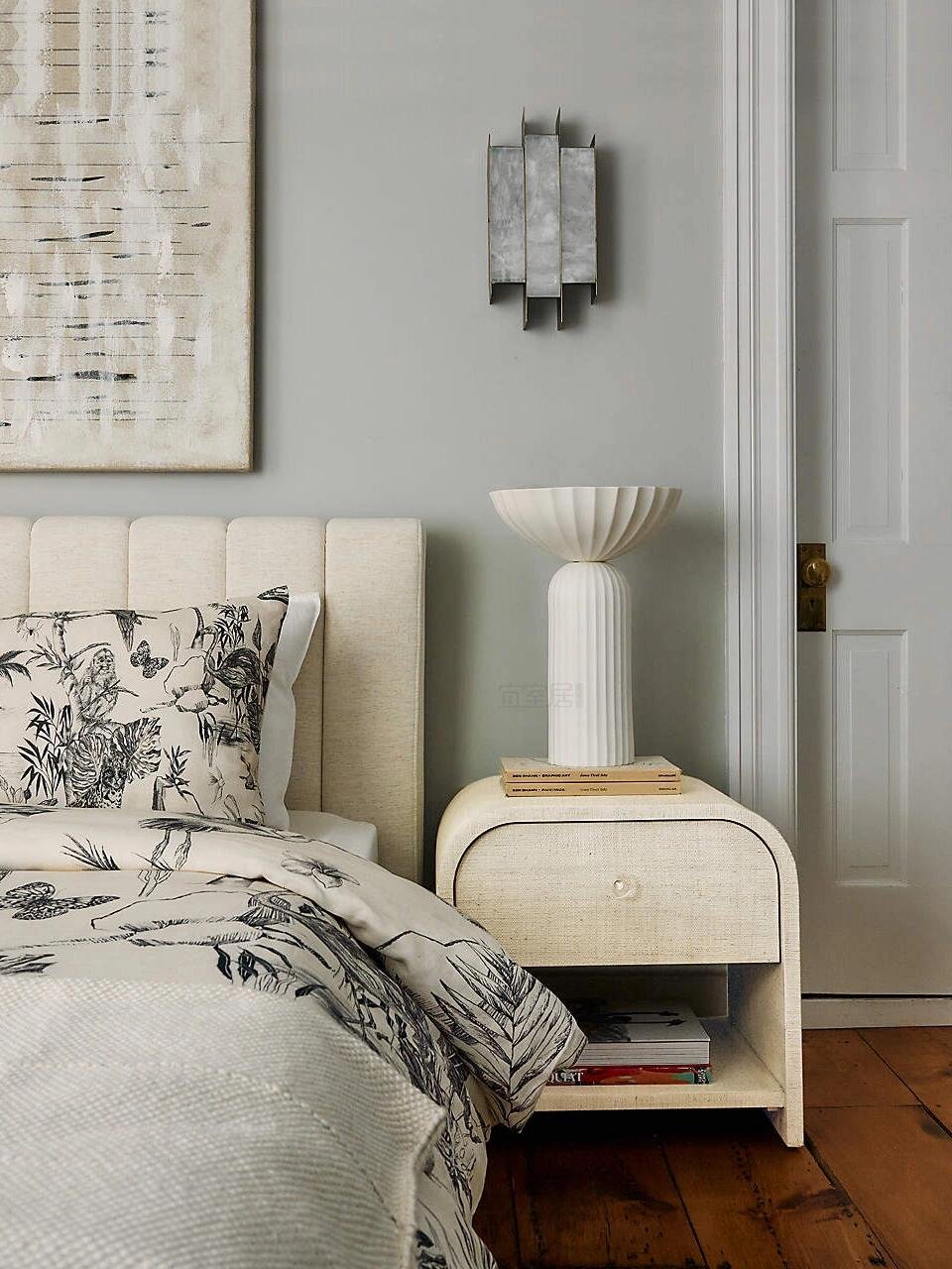 Finto Panel Modern Alabaster Wall Lamp-Neutral Decor