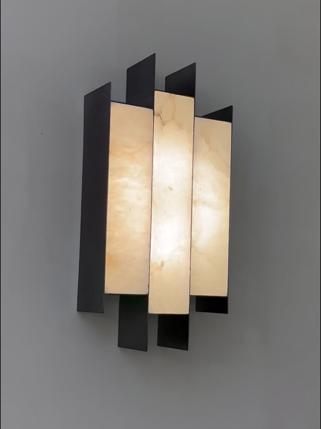 Finto Panel Modern Alabaster Wall Lamp-Neutral Decor