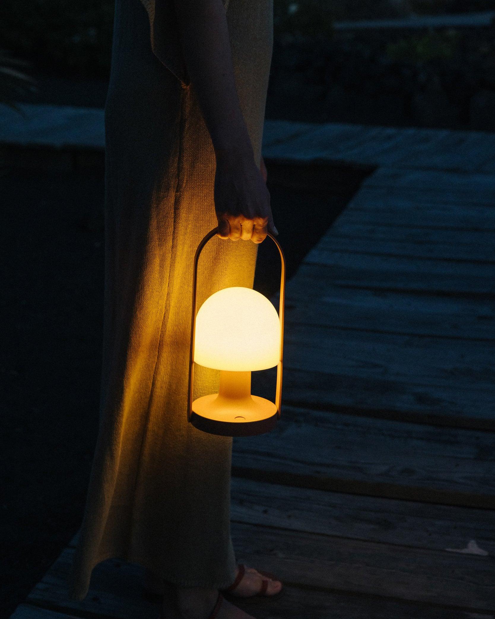 Koda Table Lamp