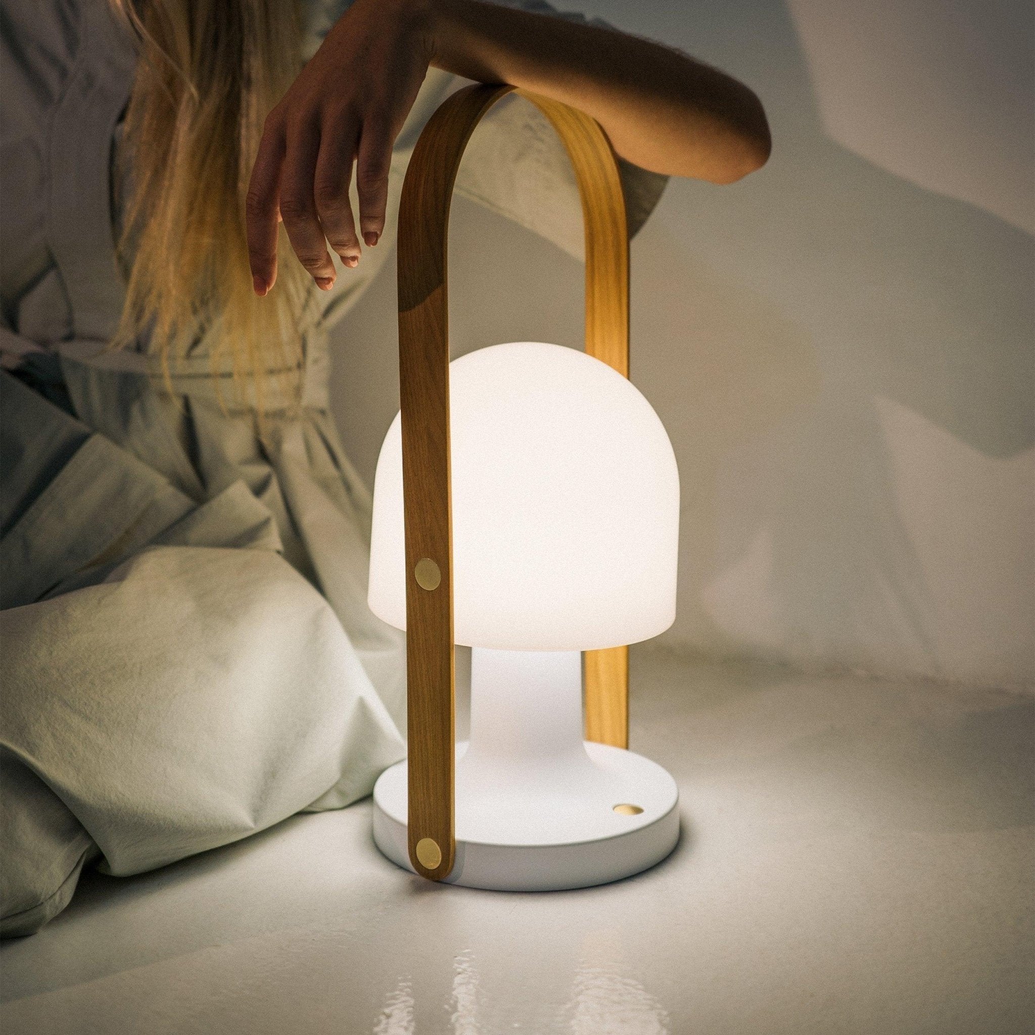 Nerys Scandinavian Table Lamp-Neutral Decor