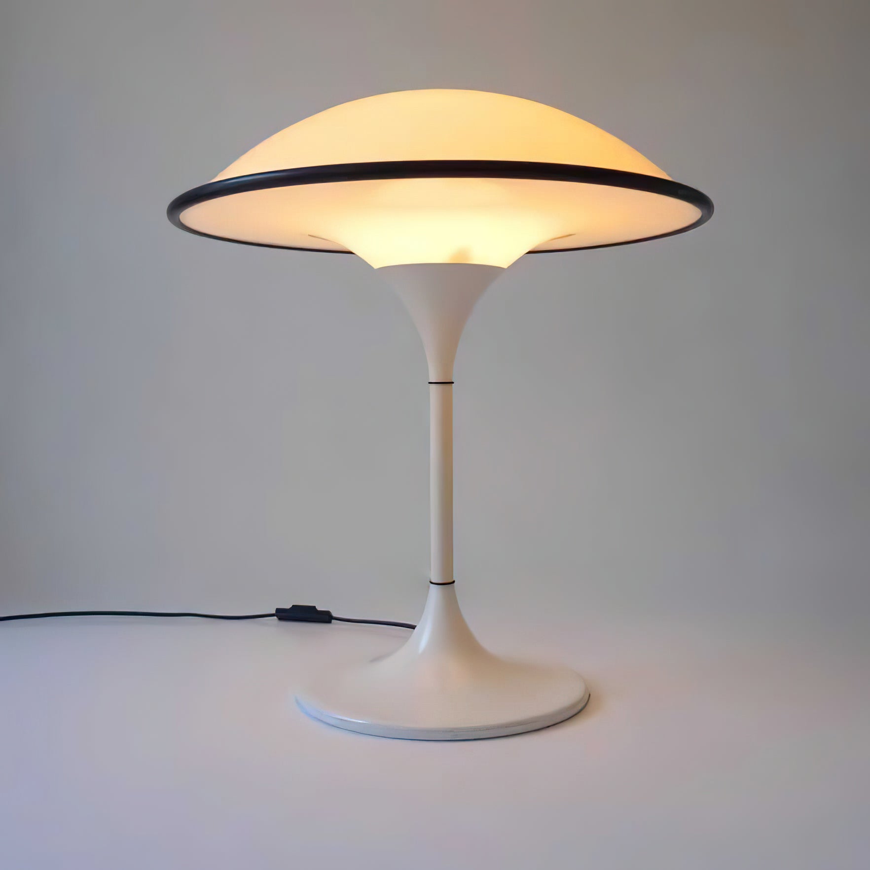 Revenor Acrylic Futuristic Table Lamp-Neutral Decor