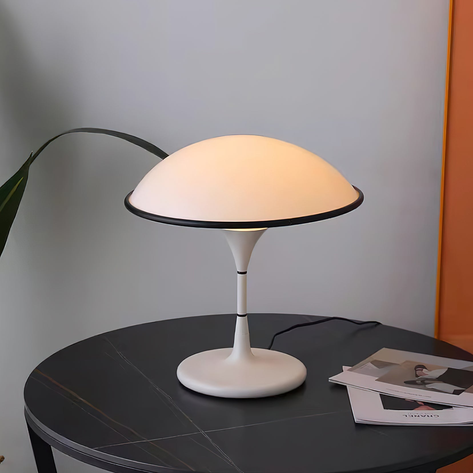 Revenor Acrylic Futuristic Table Lamp-Neutral Decor