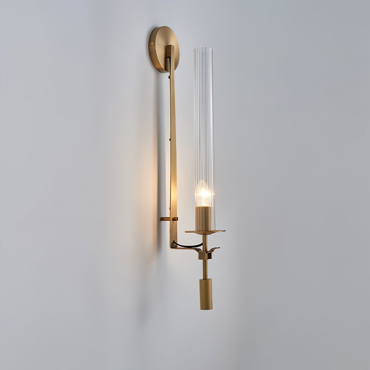 Lustra Wall Lamp Brass Minimalist Ribbed Glass-Neutral Decor