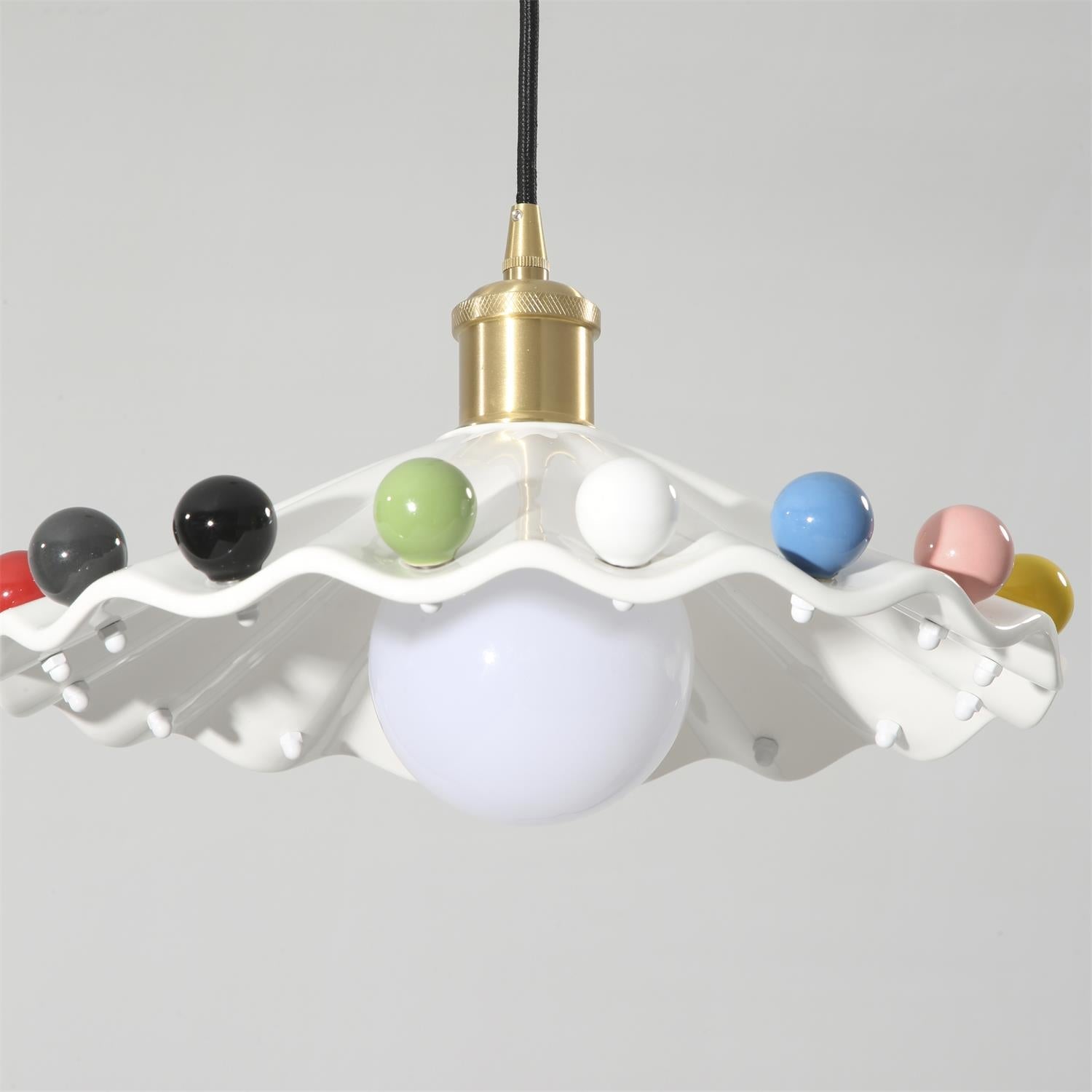 Pixen Wavy Ceramic Shade Pendant Lamp