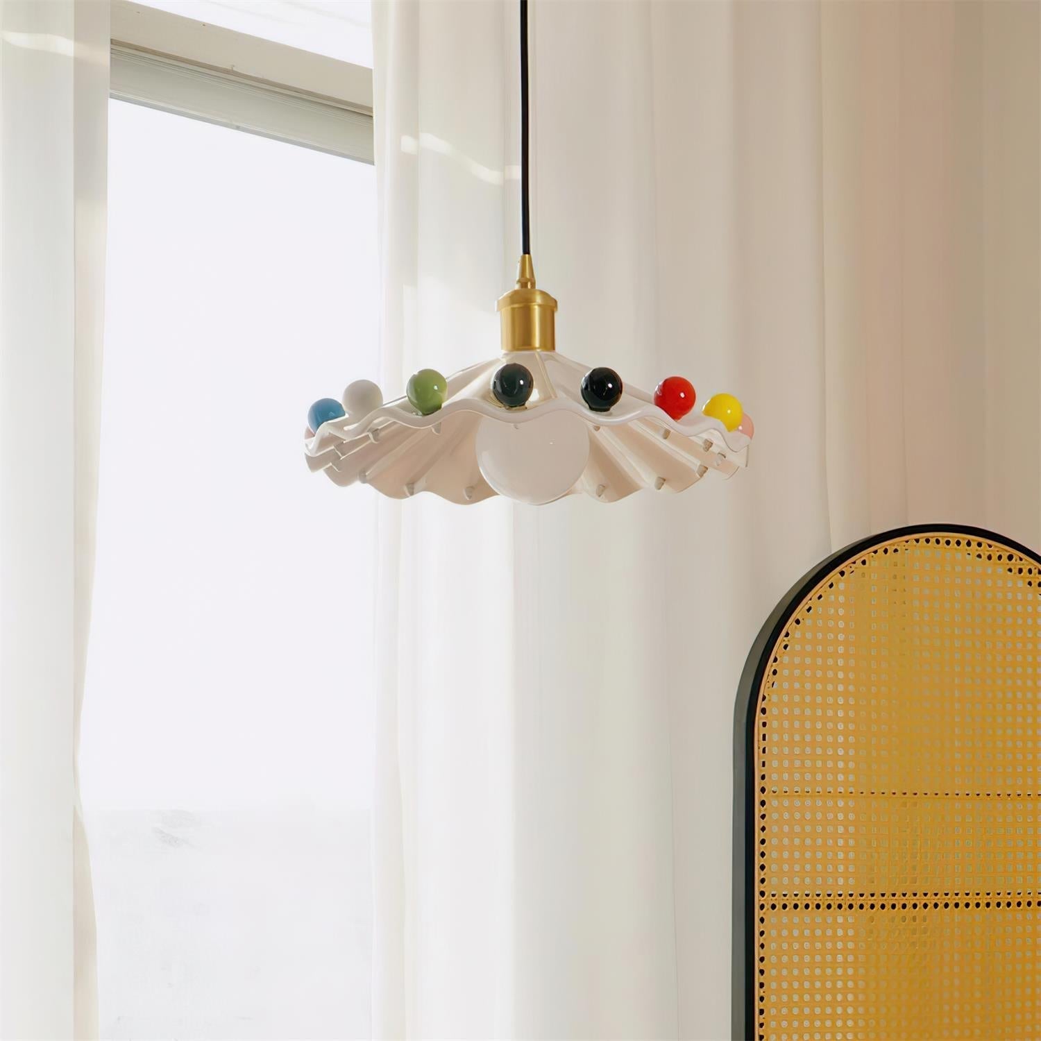 Pixen Wavy Ceramic Shade Pendant Lamp