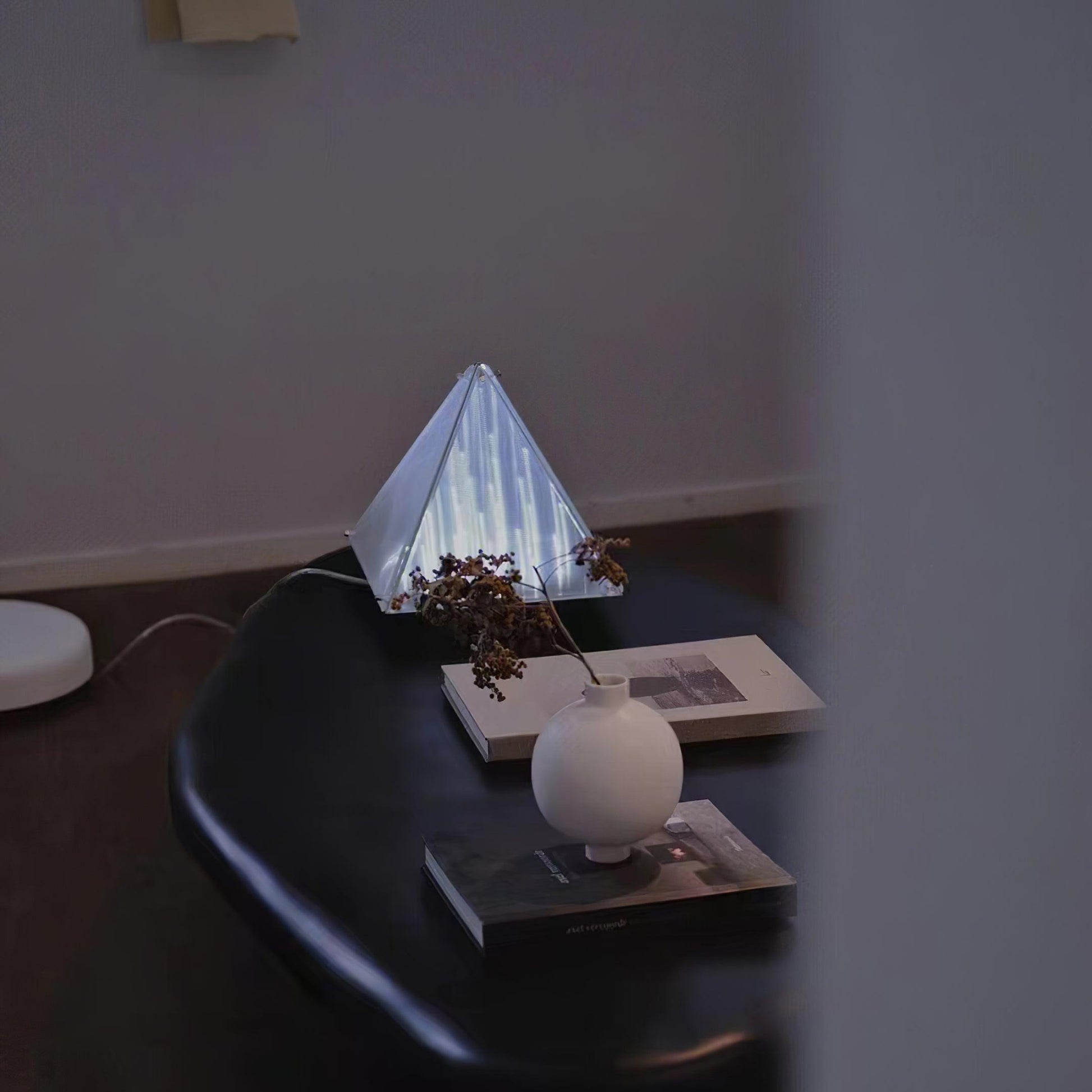Mymiryre Pyramid Glass Table Lamp-Neutral Decor