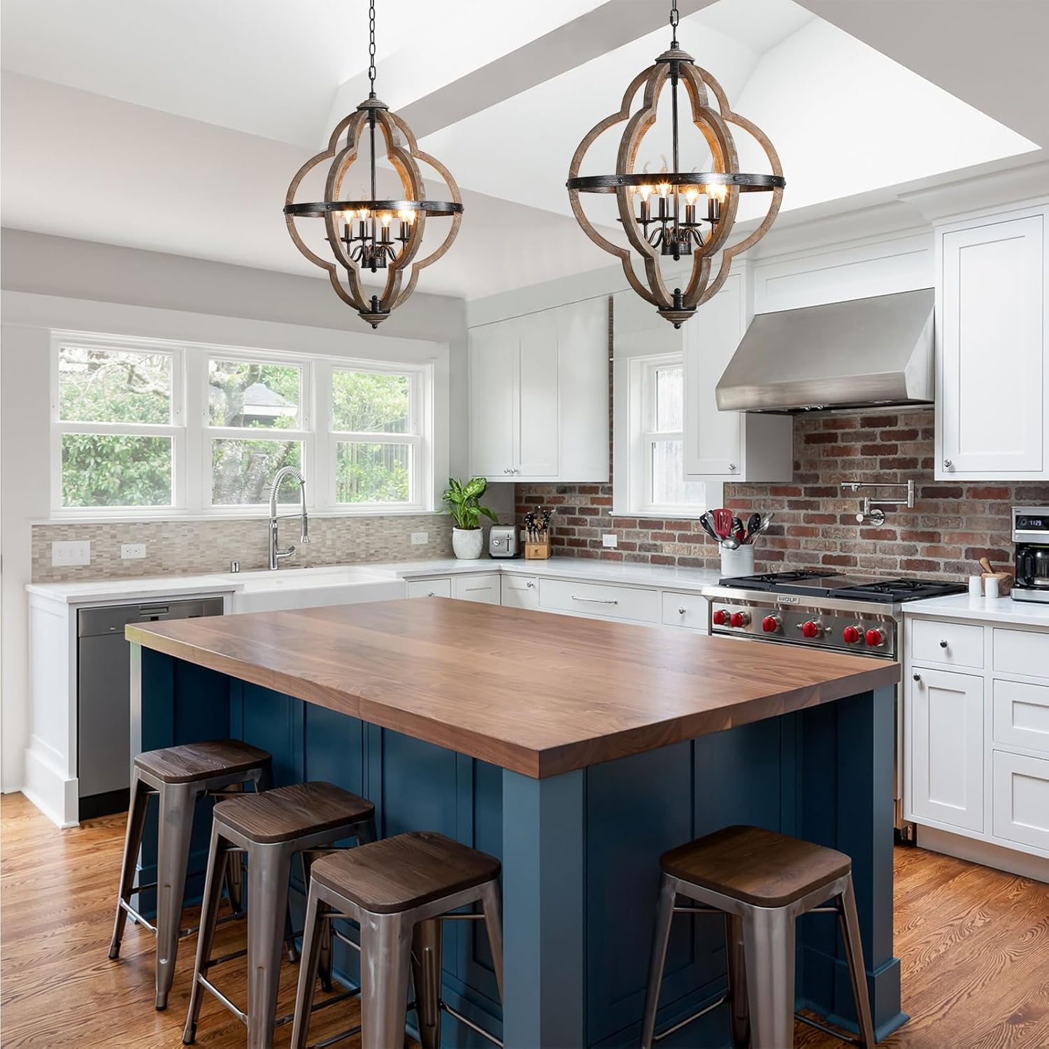 Hadrian Pendant Lamp