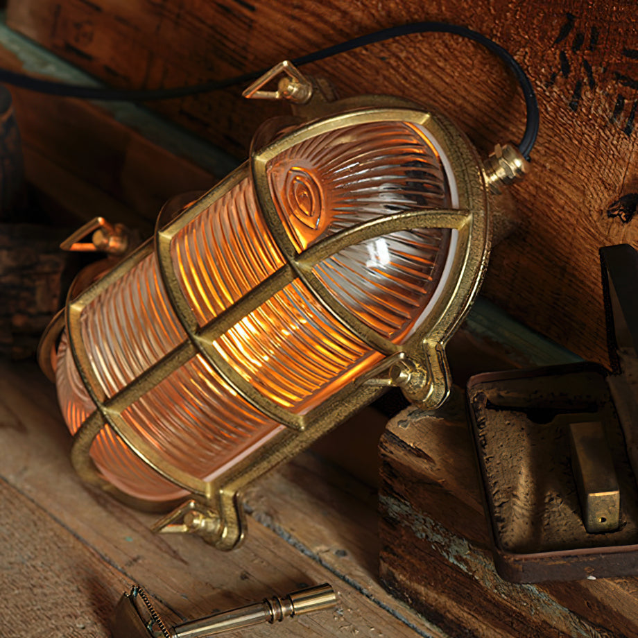 Caspian Wall Lamp