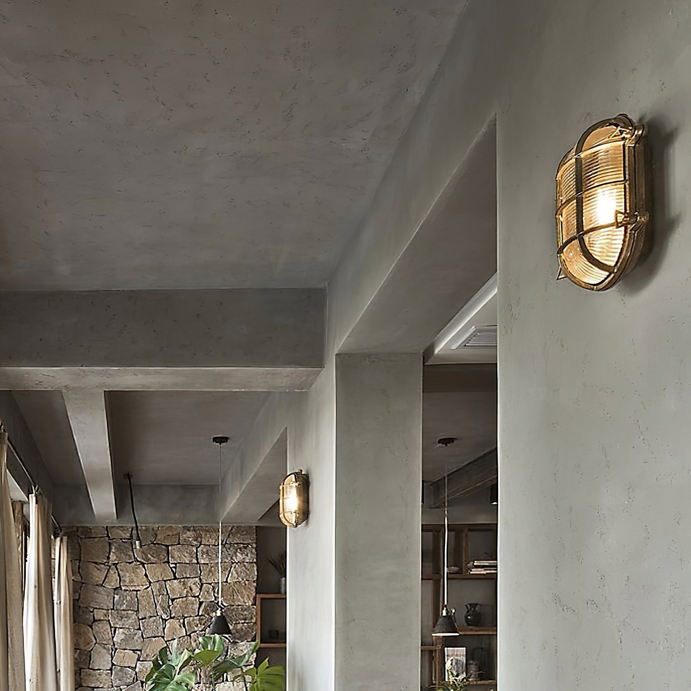 Caspian Wall Lamp