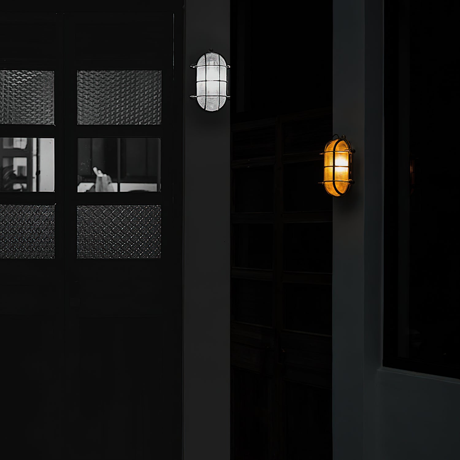 Caspian Wall Lamp