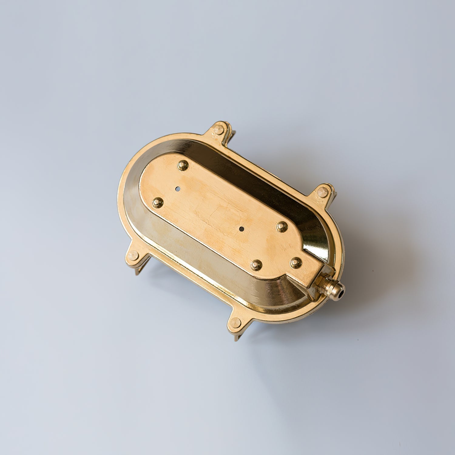 Caspian Wall Lamp