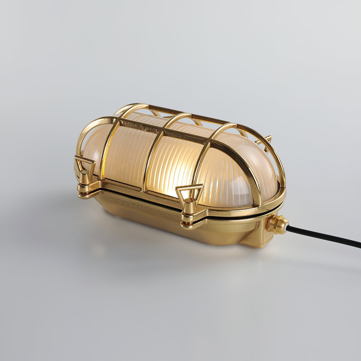 Caspian Wall Lamp
