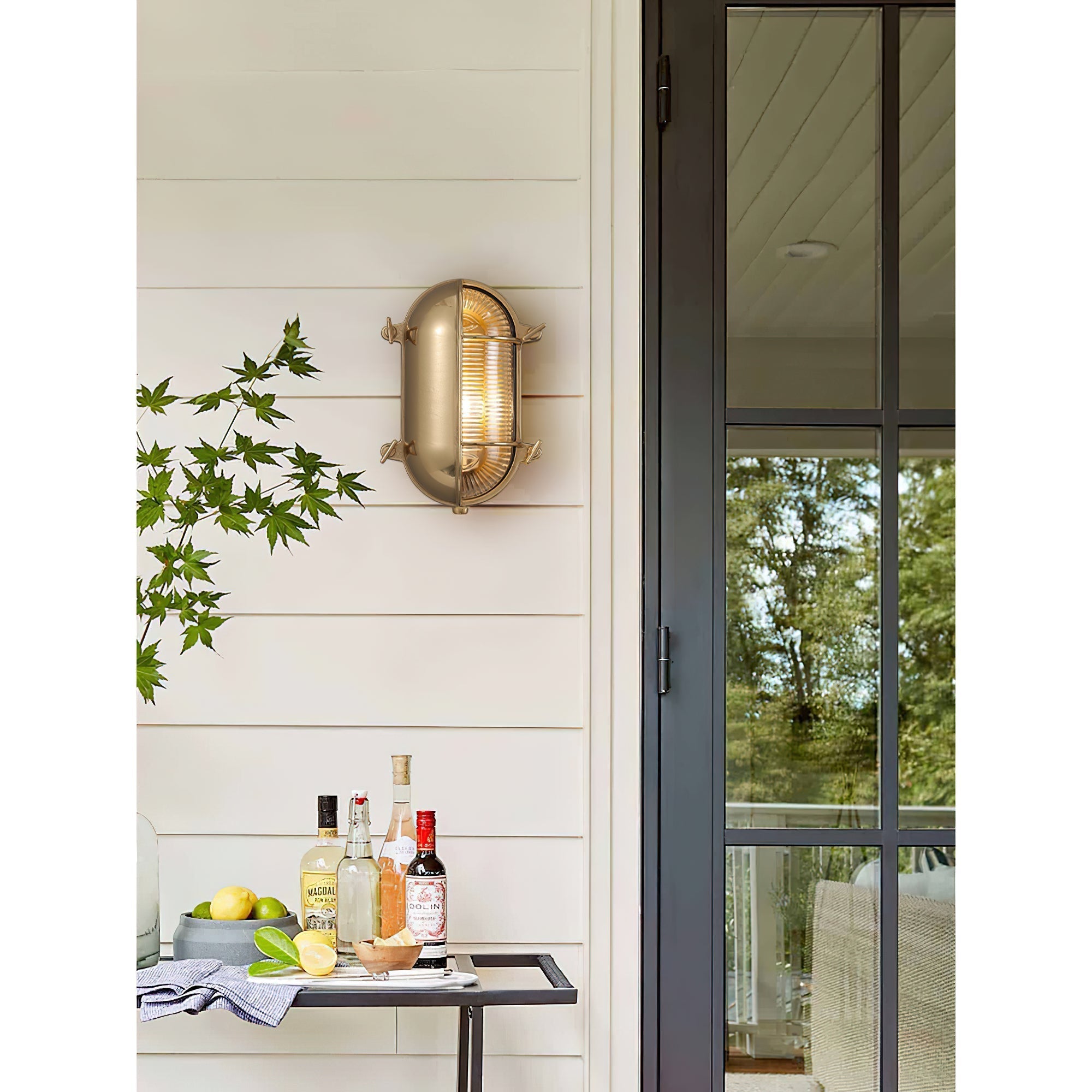Caspian Wall Lamp