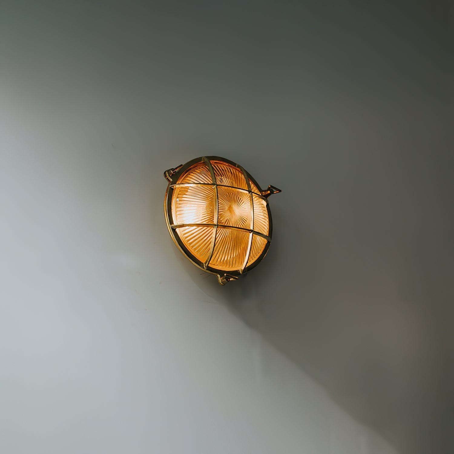 Caspian Wall Lamp