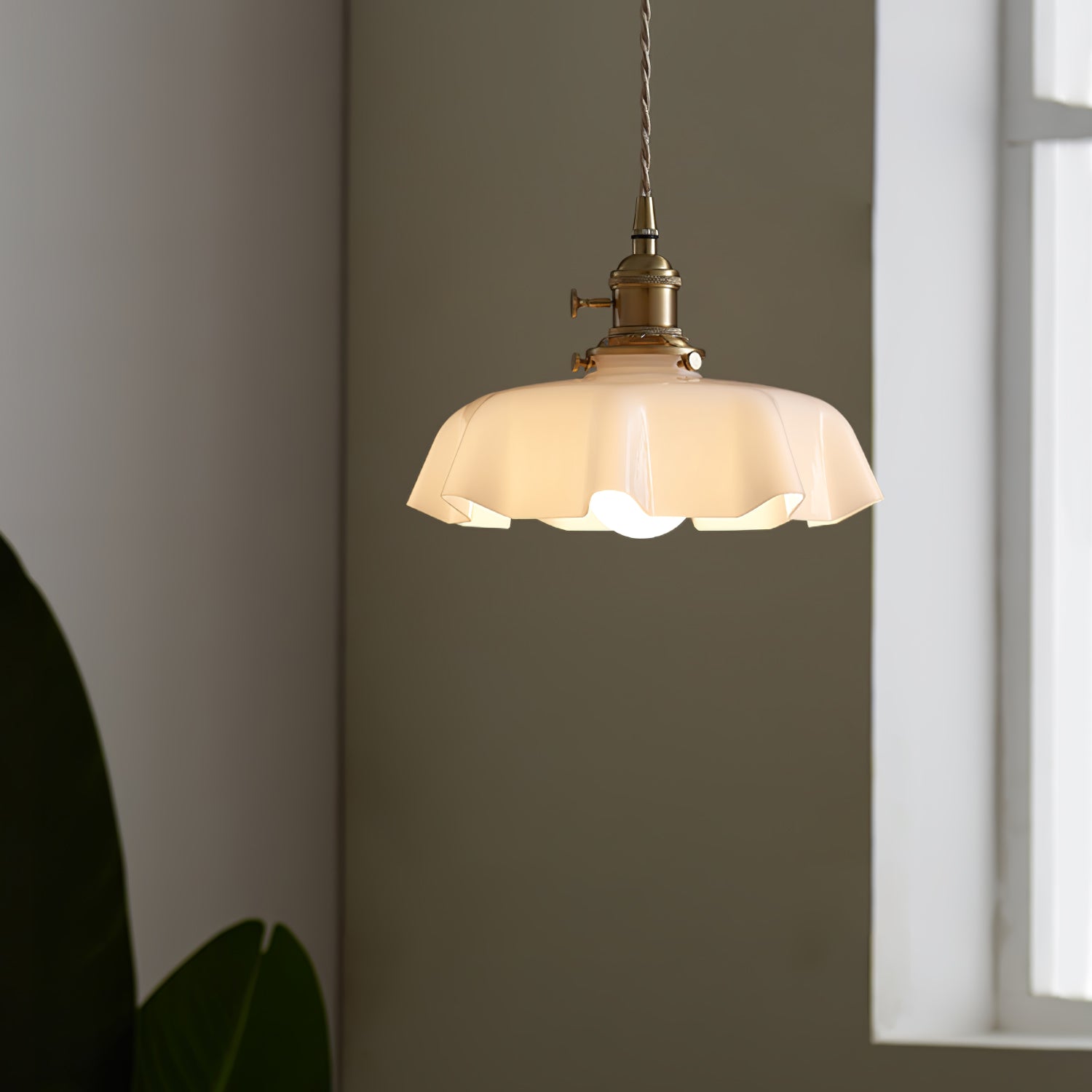Blissom Industrial Pendant Light-Neutral Decor