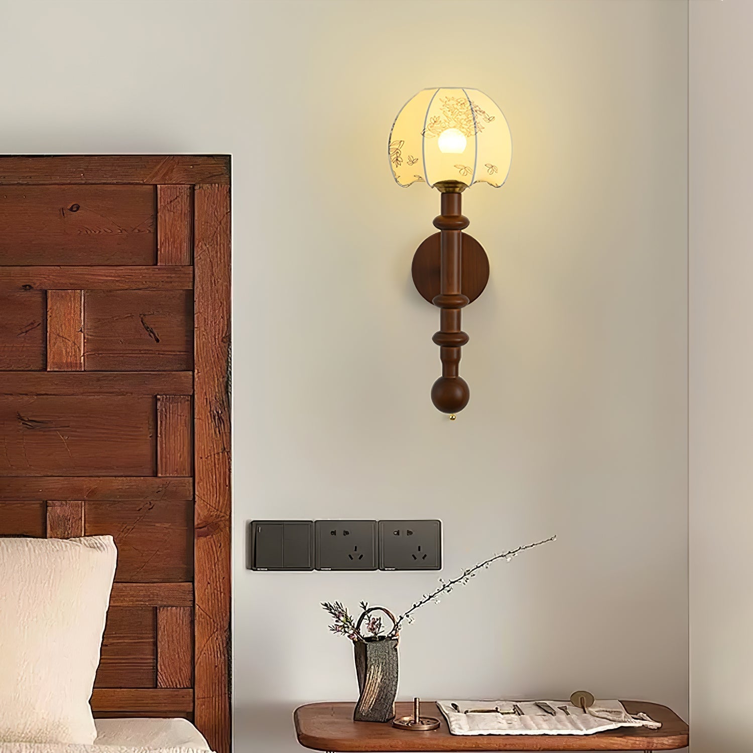 Hilda Roma Elegance Wood Sconce Wall lamp-Neutral Decor