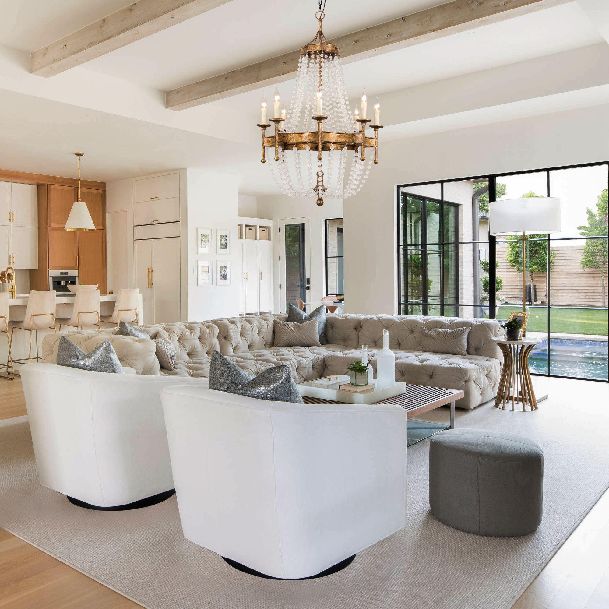 Oriana Chandelier