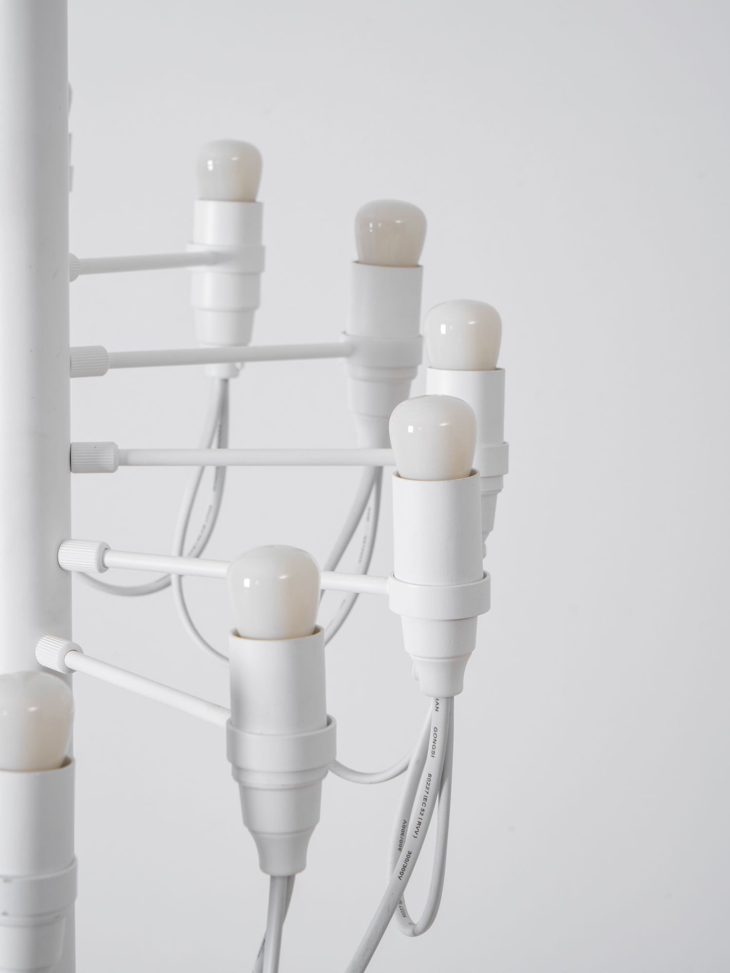 Olliryra Sculptural Steel Floor Lamp-Neutral Decor