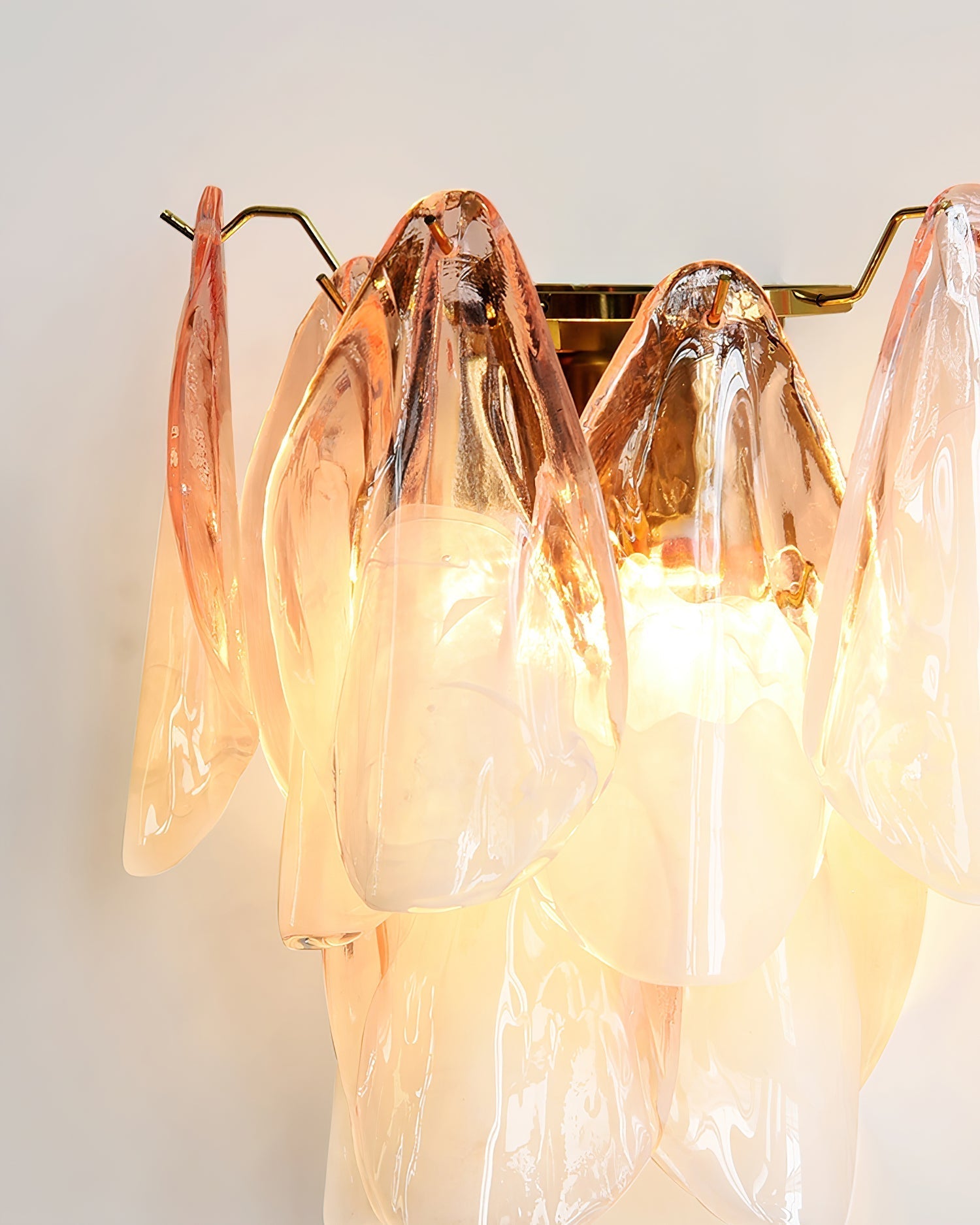 Opheli Petal Glass Wall Lamp