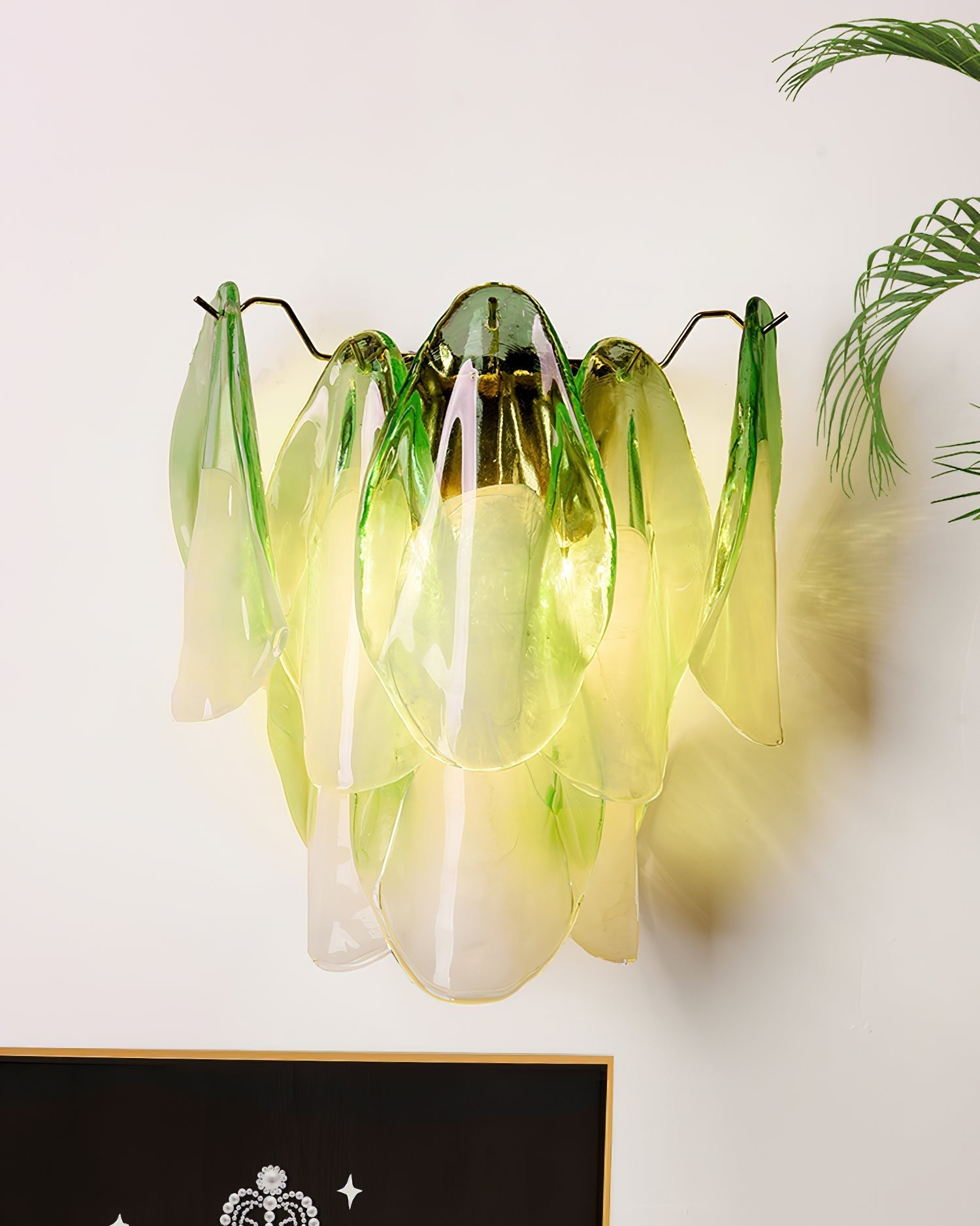 Opheli Petal Glass Wall Lamp