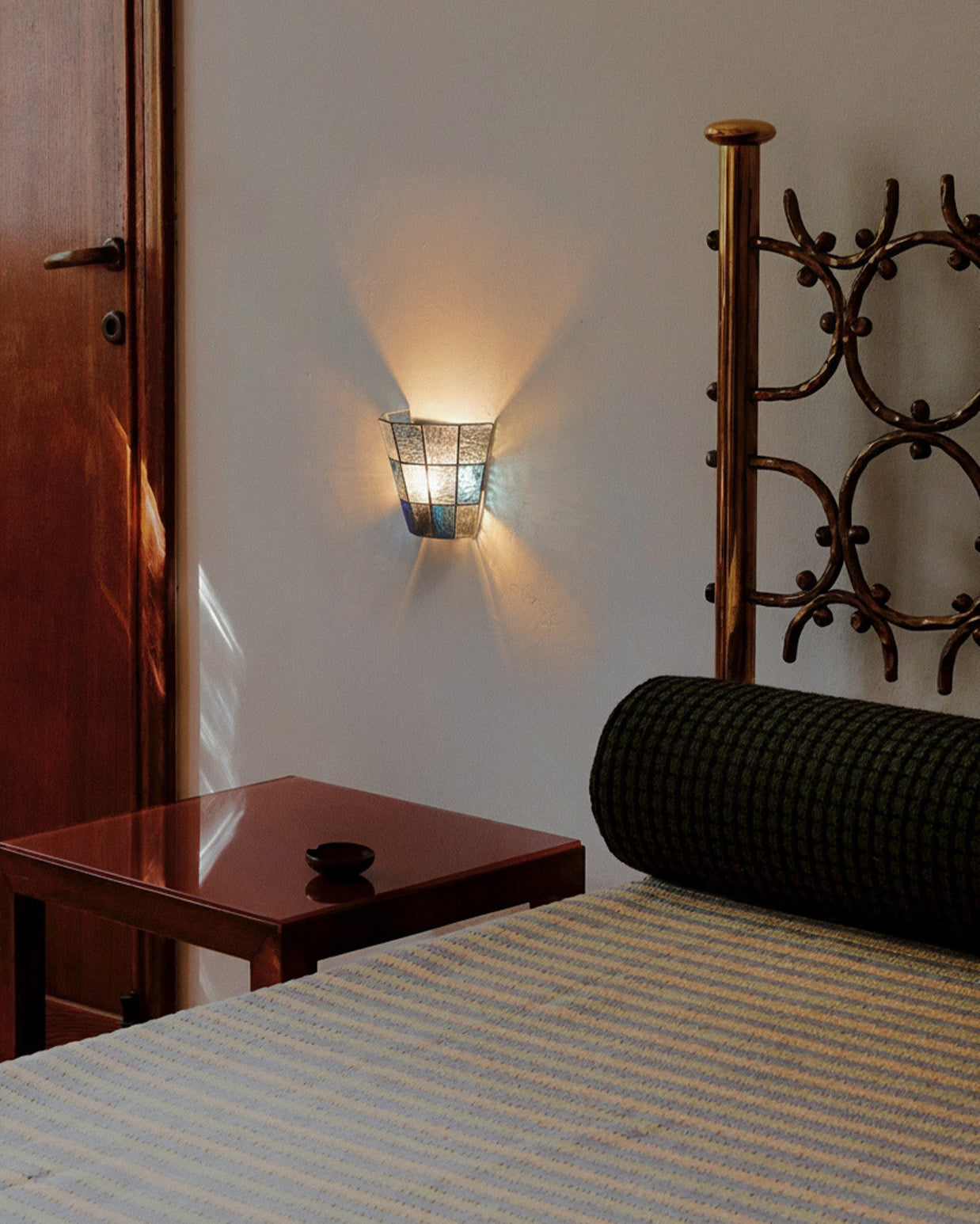 Auretta Wall Light
