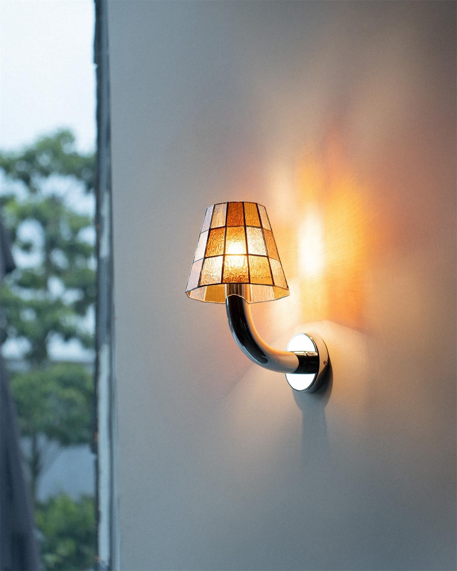Isolde Wall Lamp
