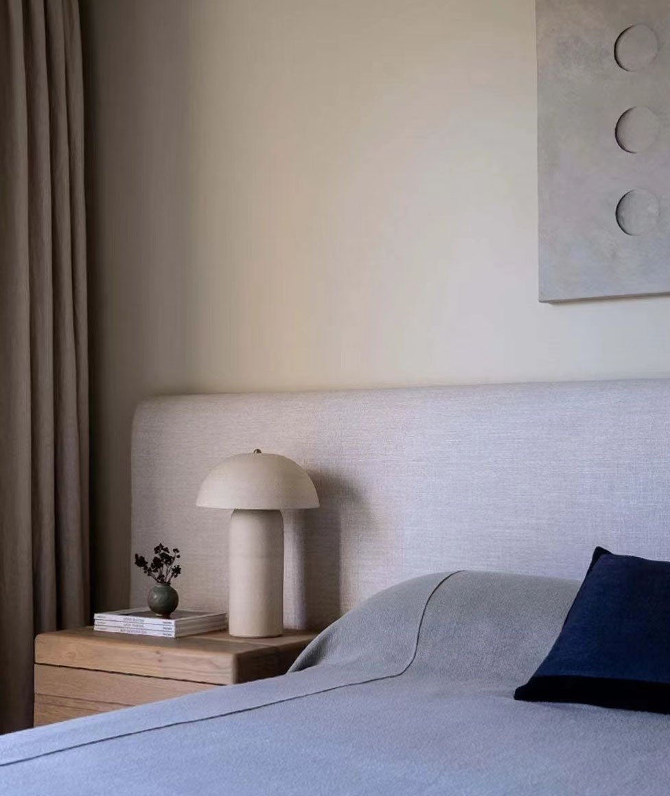 Brolen Ceramic Minimalist Table Lamp-Neutral Decor