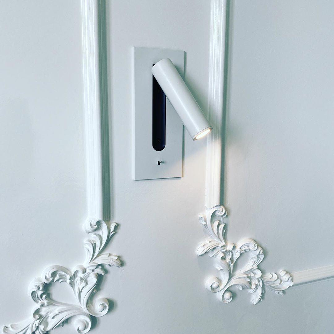 Virixel Industrial Wall Lamp-Neutral Decor