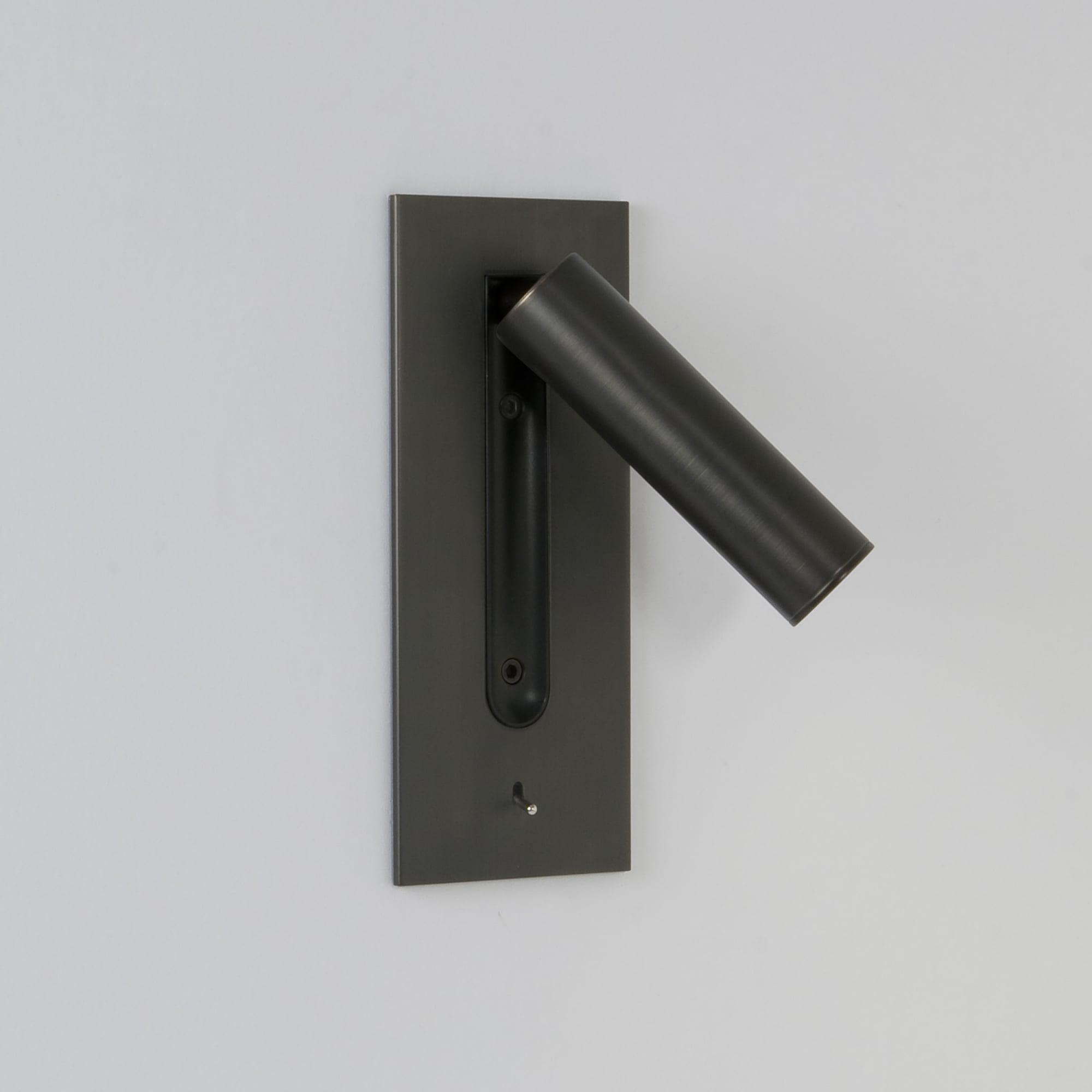 Virixel Industrial Wall Lamp-Neutral Decor