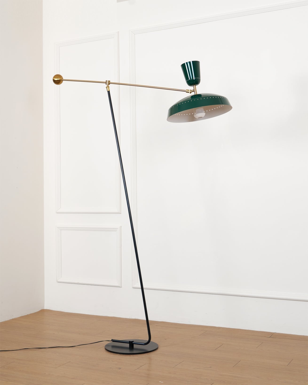 Celeste Minimalism Brass Floor Lamp-Neutral Decor
