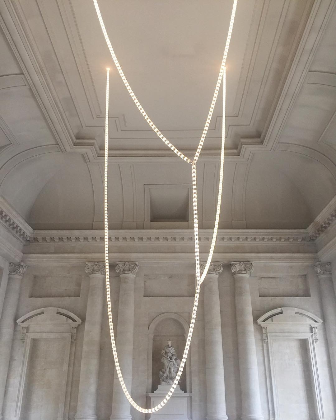 Daelen Chandelier Crystal Gold LED 3-Line-Neutral Decor