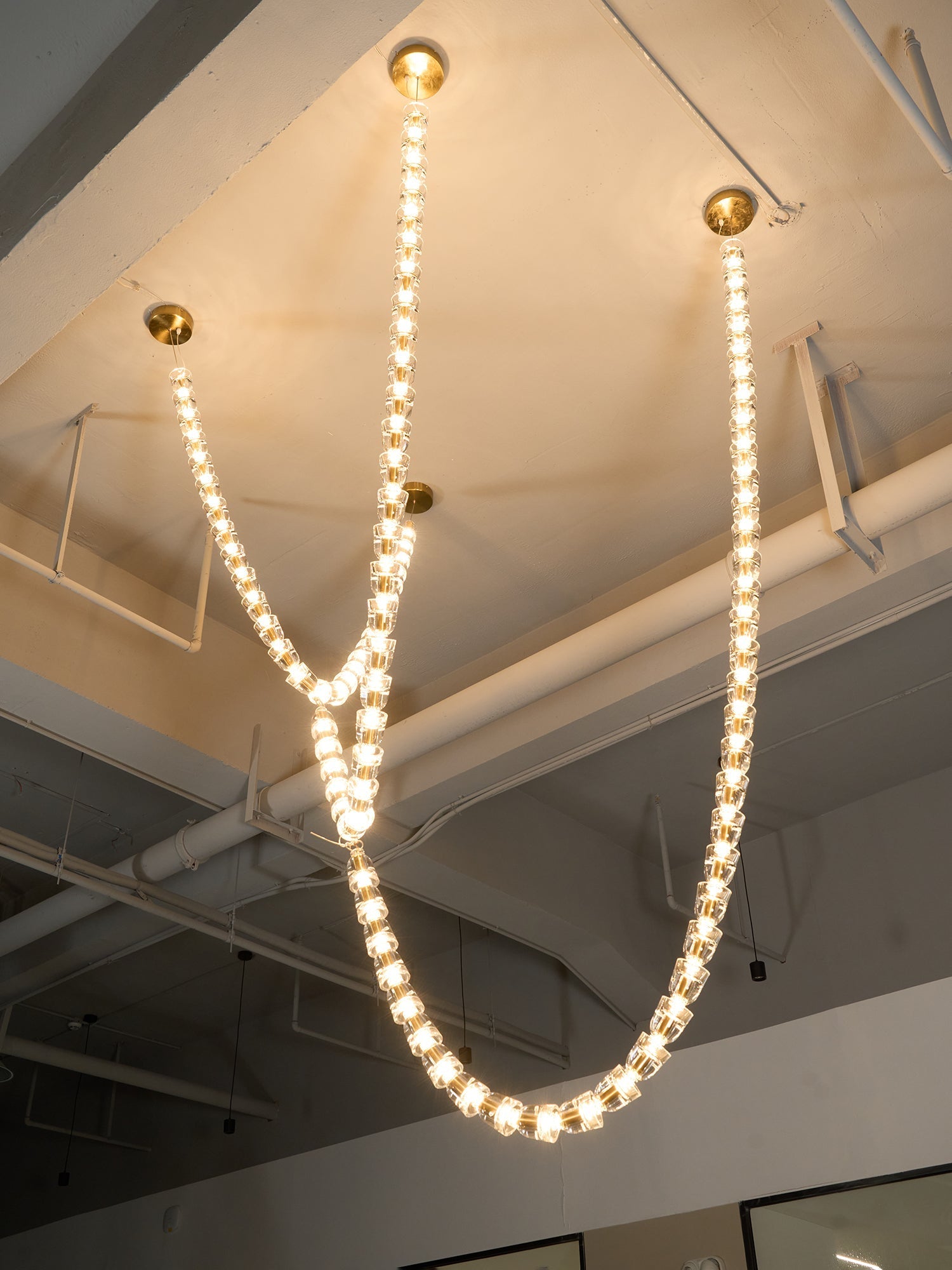 Daelen Chandelier Crystal Gold LED 3-Line-Neutral Decor
