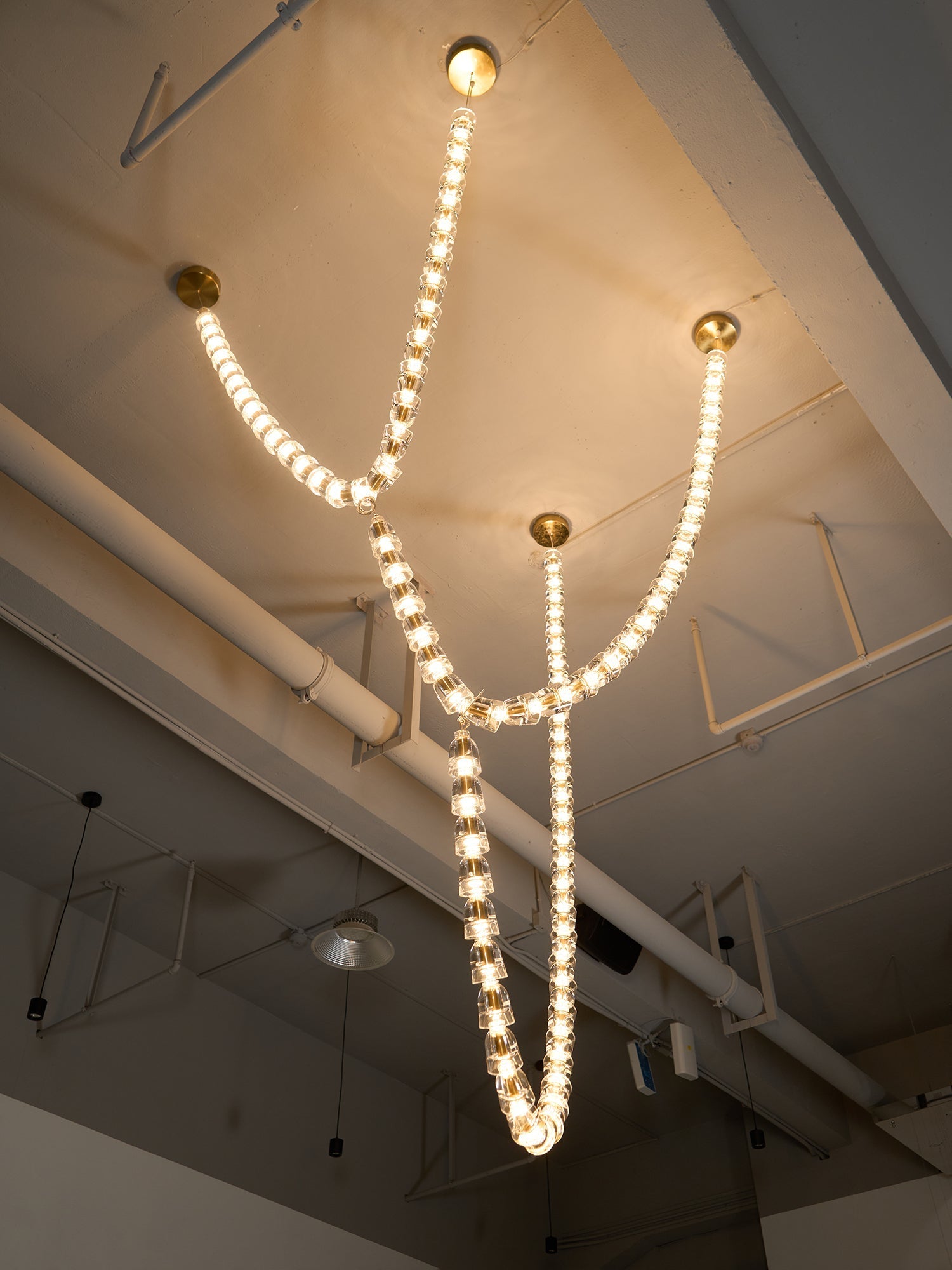 Daelen Chandelier Crystal Gold LED 3-Line-Neutral Decor