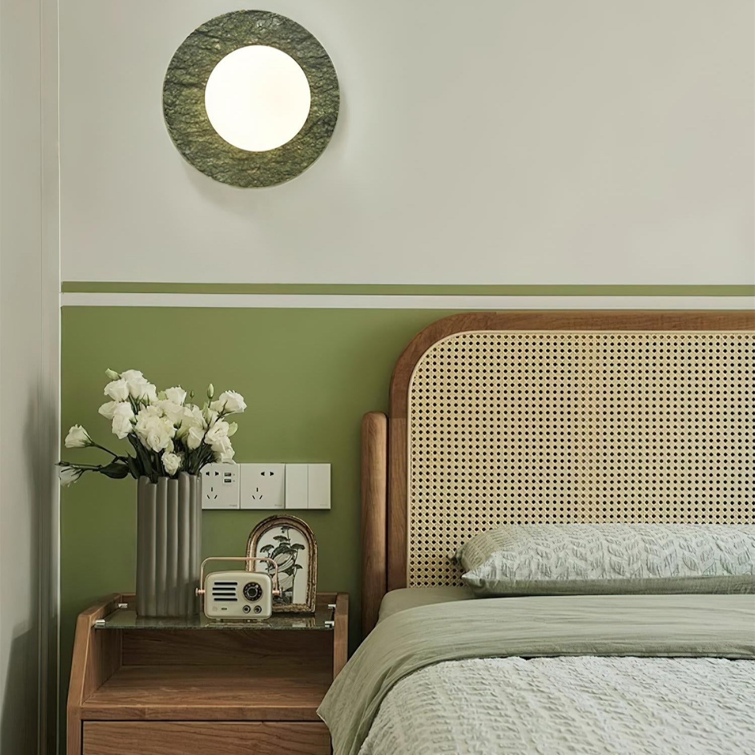 Enox Minimalist Globe Marble Wall Lamp - Neutralighting