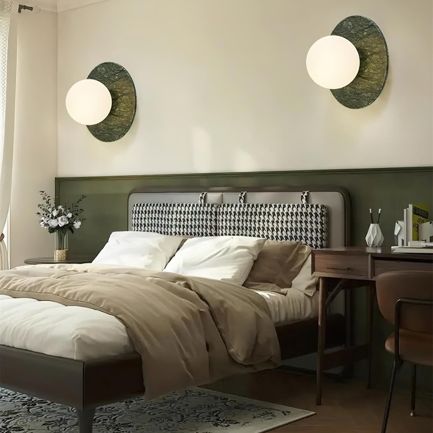 Enox Minimalist Globe Marble Wall Lamp - Neutralighting