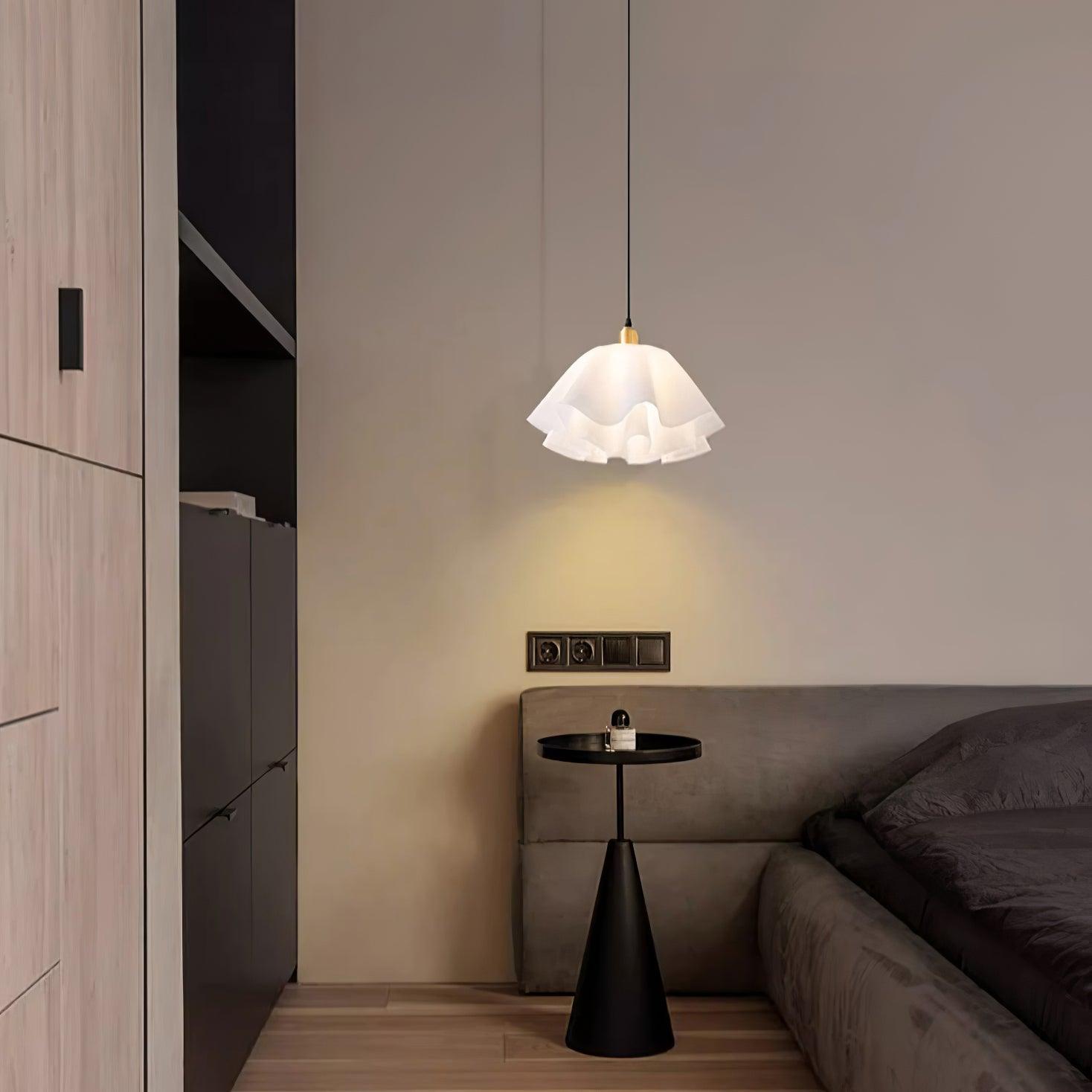 Lunisse Modern Petal Pendant Light