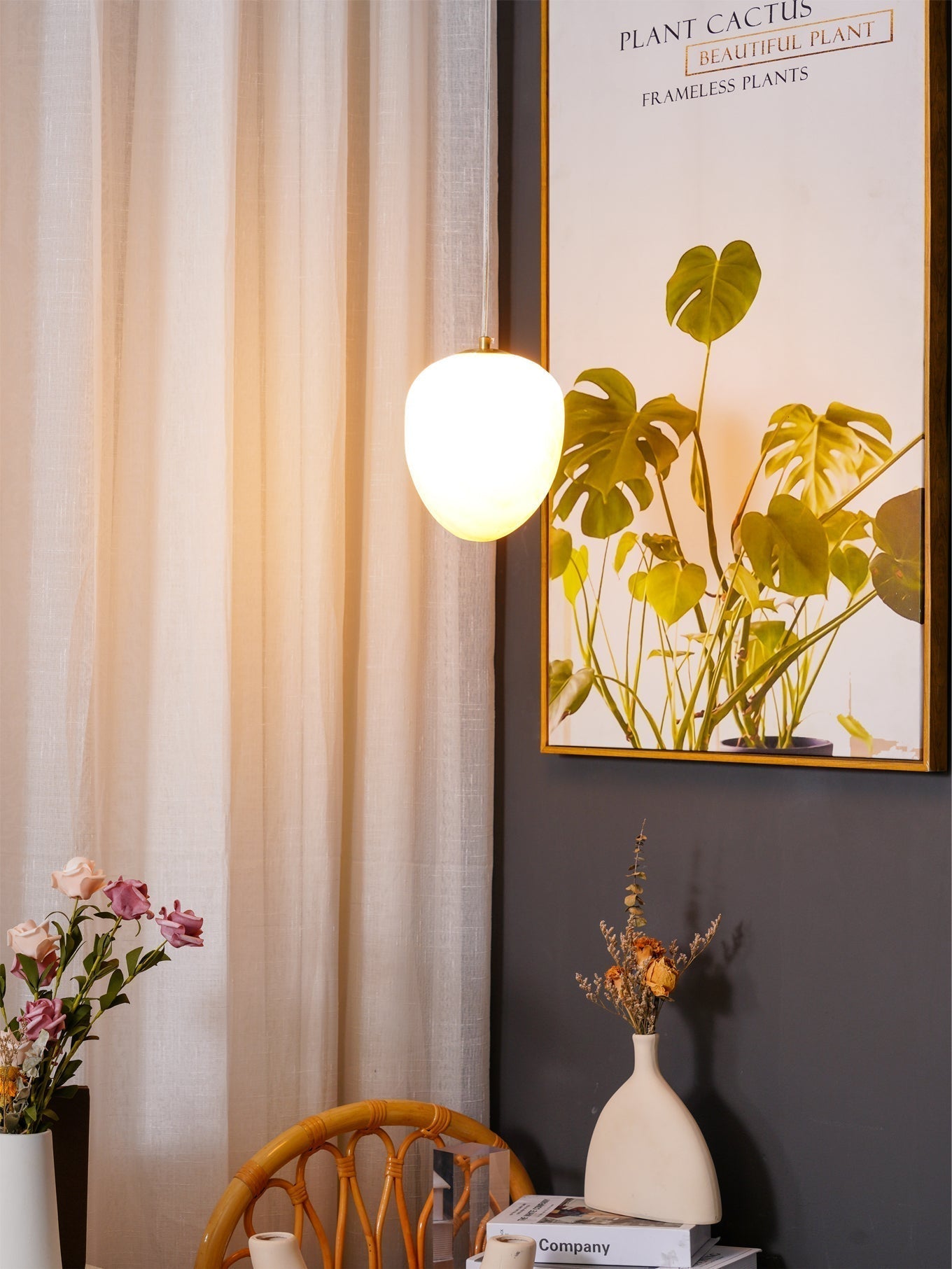 Ralen Pendant Lamp Alabaster Brass Sophistication-Neutral Decor
