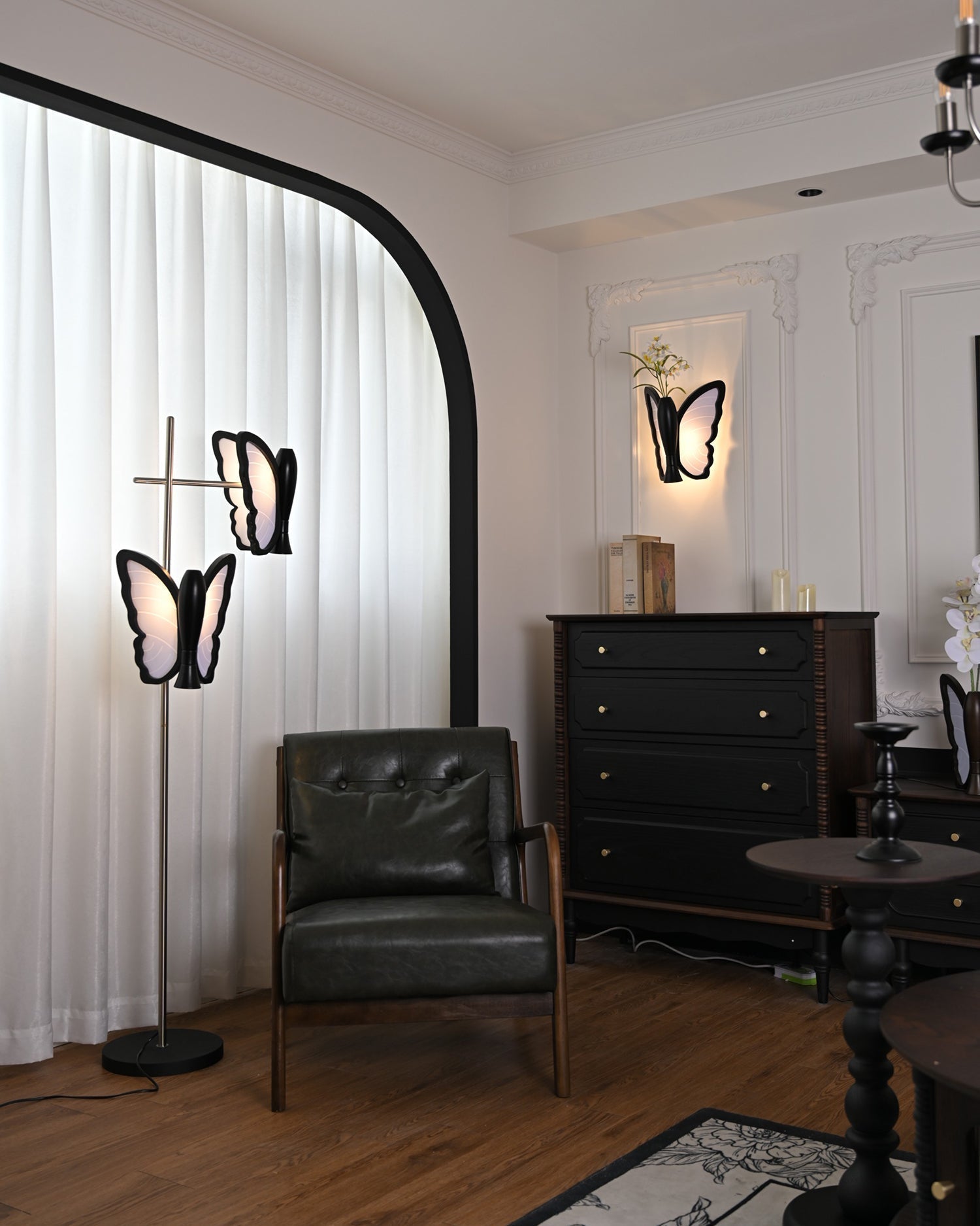 Crysia Floor Lamp