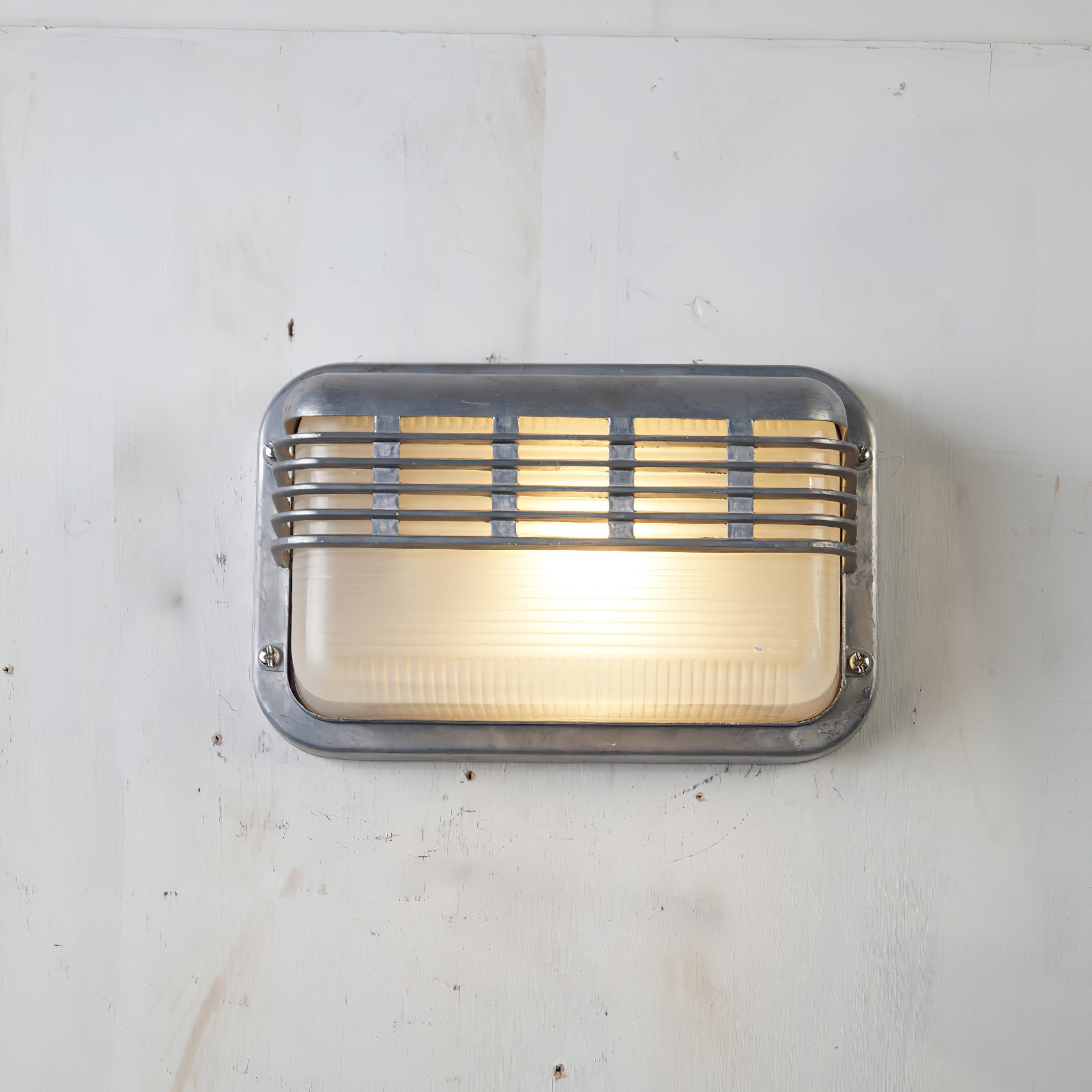 Rowan Outdoor Wall Lamp