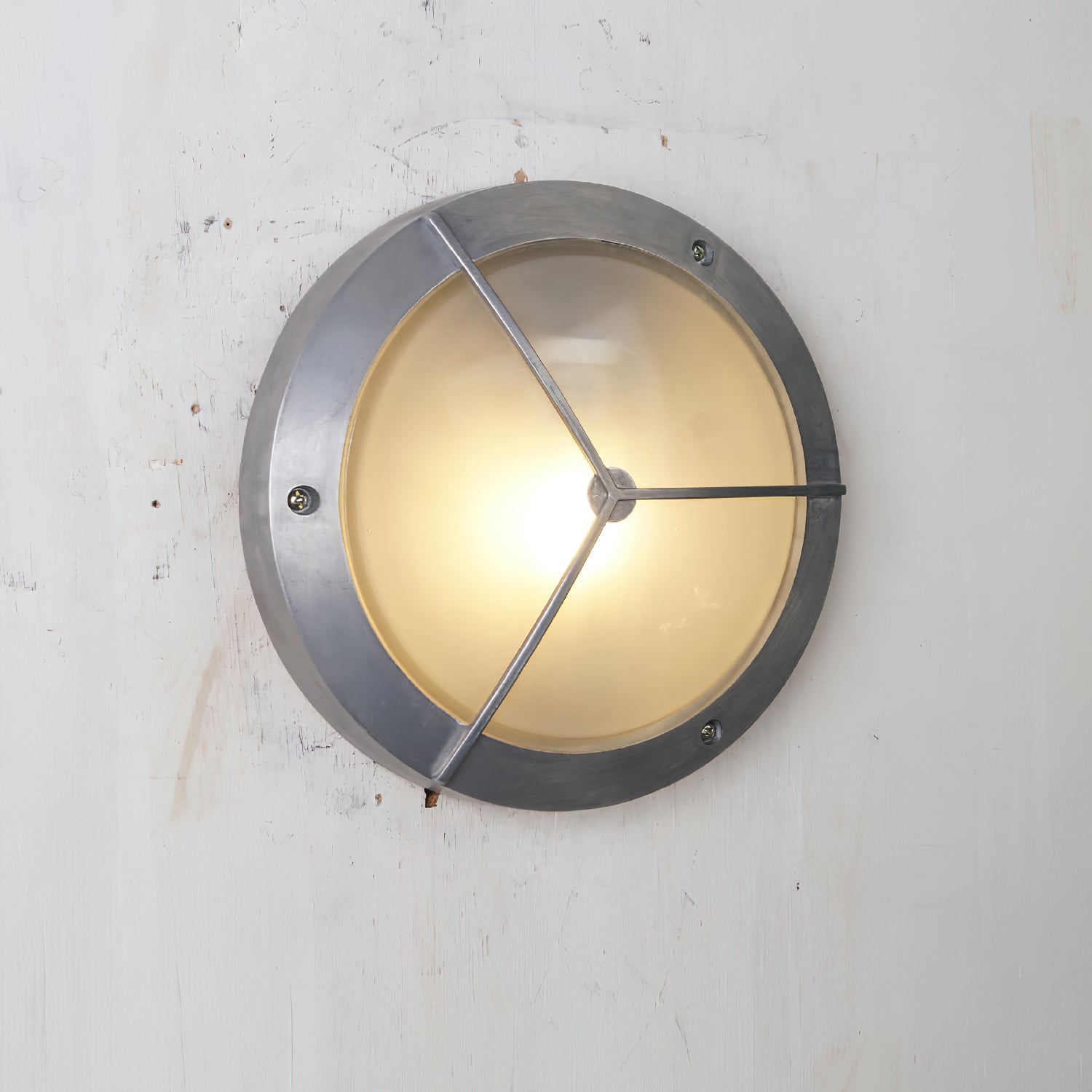 Rowan Outdoor Wall Lamp