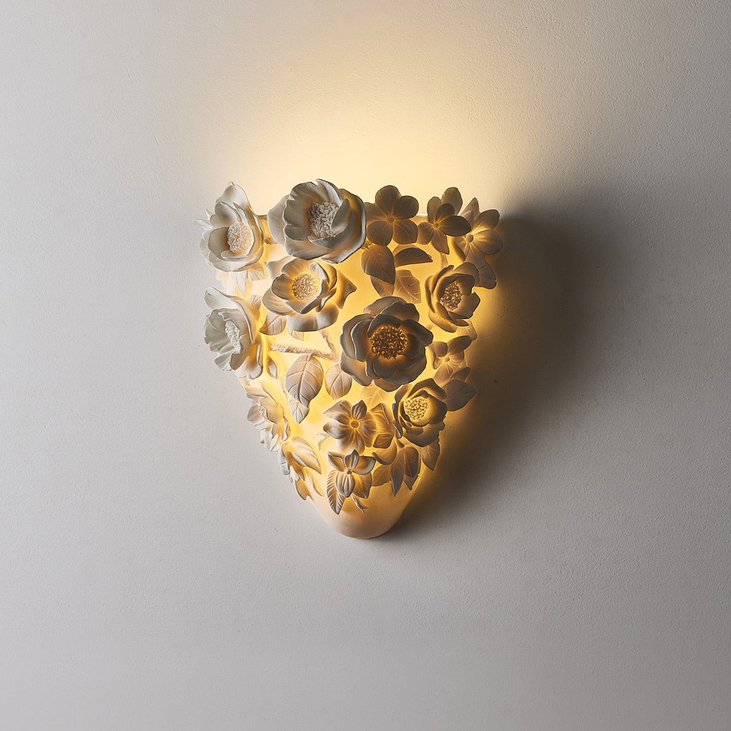 Floravelle Wall Lamp
