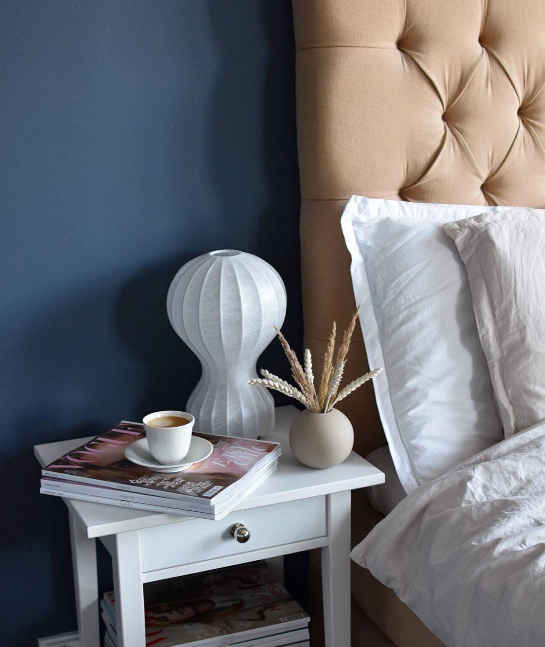 Lirove Steel Sculptural Table Lamp-Neutral Decor