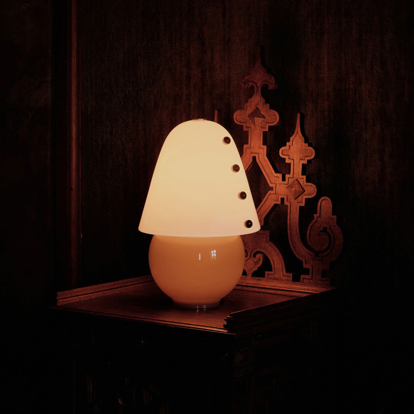 Enzo Contemporary Glass Table Lamp-Neutral Decor