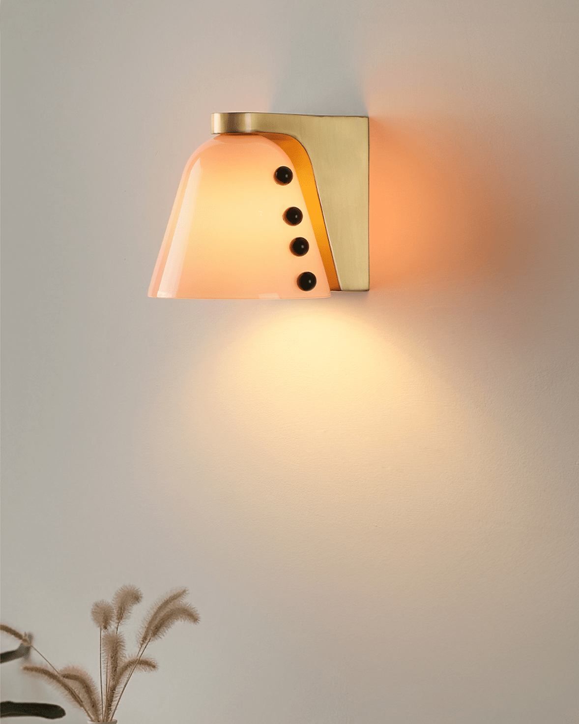Jude Art Deco Glass Wall Lamp-Neutral Decor