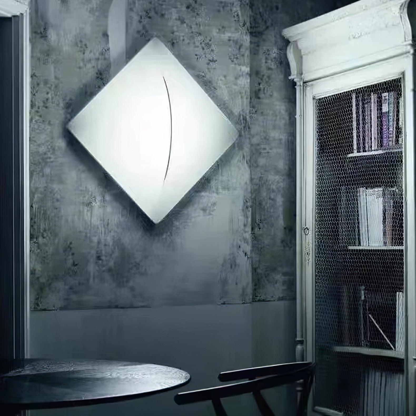 Phel Minimalist Fabric Wall lamp-Neutral Decor