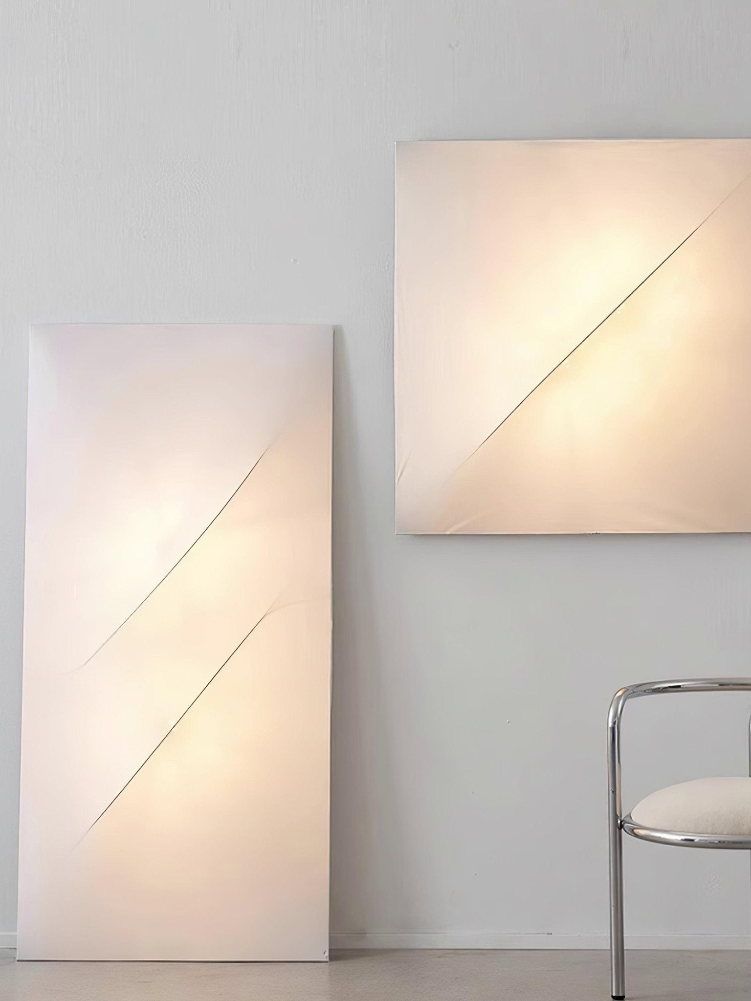 Phel Minimalist Fabric Wall lamp-Neutral Decor